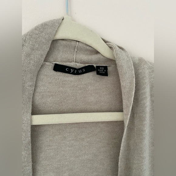 Cyrus Cardigan Sweater - Picture 2 of 5
